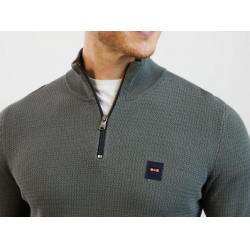 Pull en maille torsadée fantaisie