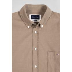 Chemise en coton uni beige col boutonné et poche poitrine coupe Regular