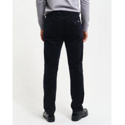 Pantalon chino slim fit en velours côtelé